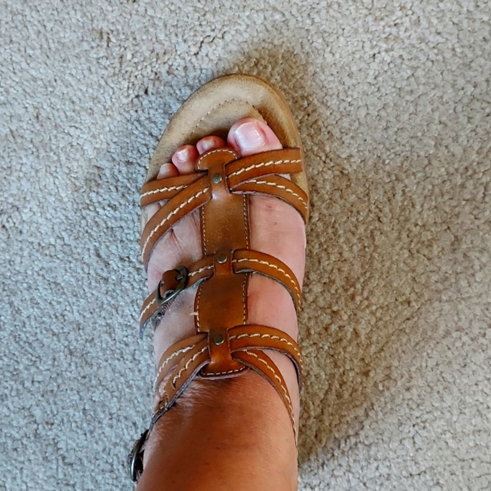 Bass Yazinda sandal